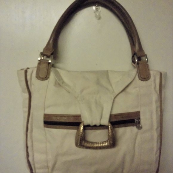VTG Fendi Refurbished off white Canvas Handbag M - Picture 3 of 14